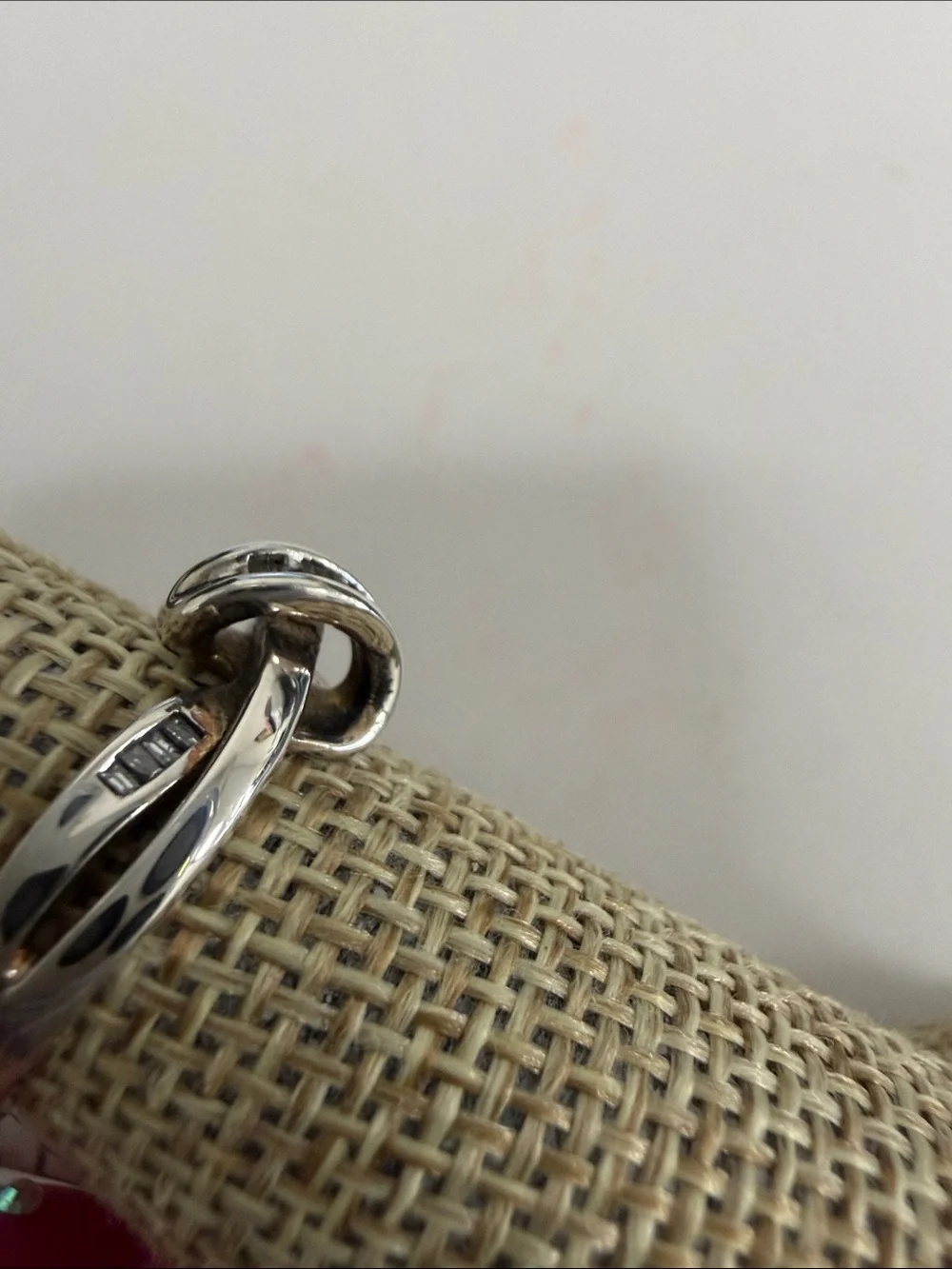 Women's Sterling Silver Diamond Knot Band Ring  size 7